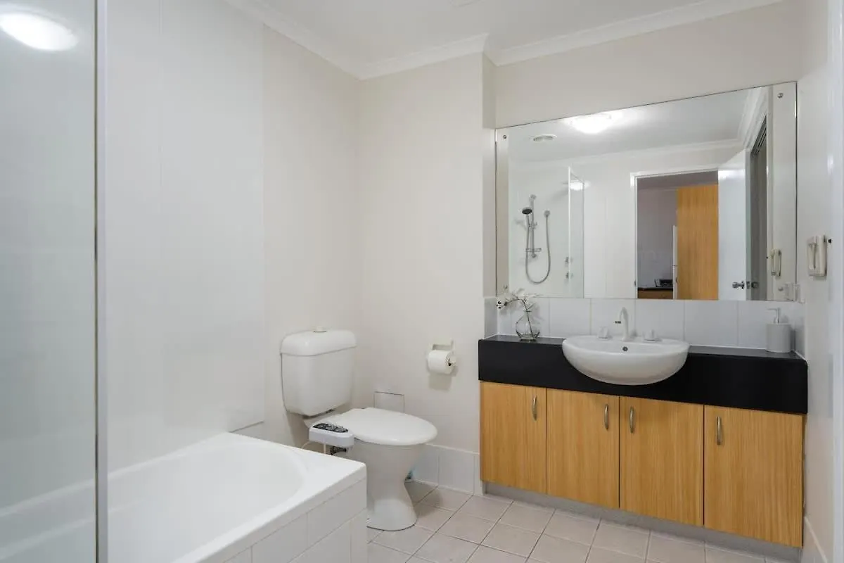 Apartment Central 3Br Apt Parking Wifi Netflix Adelaide