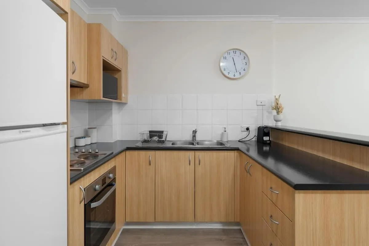 Apartment Central 3Br Apt Parking Wifi Netflix Adelaide Australia