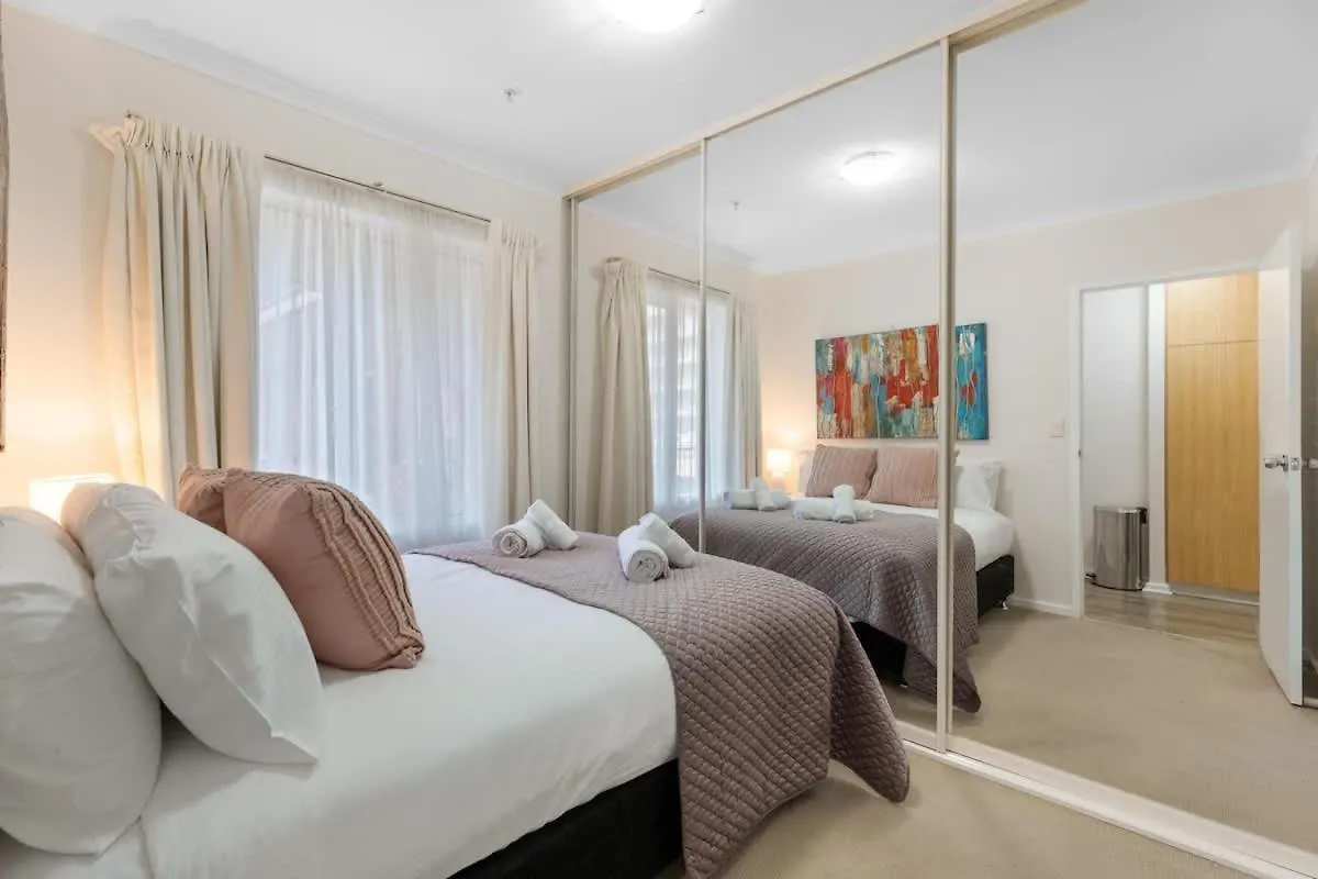 Apartment Central 3Br Apt Parking Wifi Netflix Adelaide
